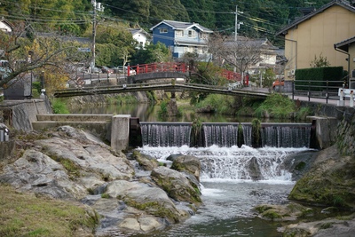 島根・玉造温泉｜美肌の湯と願い石で楽しむ温泉街さんぽガイド