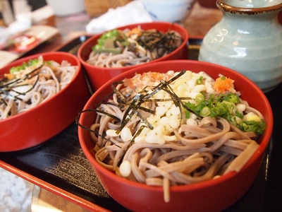 出雲そば（島根）｜割子そばと釜揚げの違い、食べ方・薬味・名店の楽しみ方