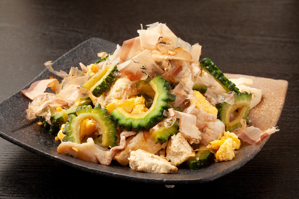 Traditional Okinawan Cuisine! The Charm and Recipe of Goya Champuru
