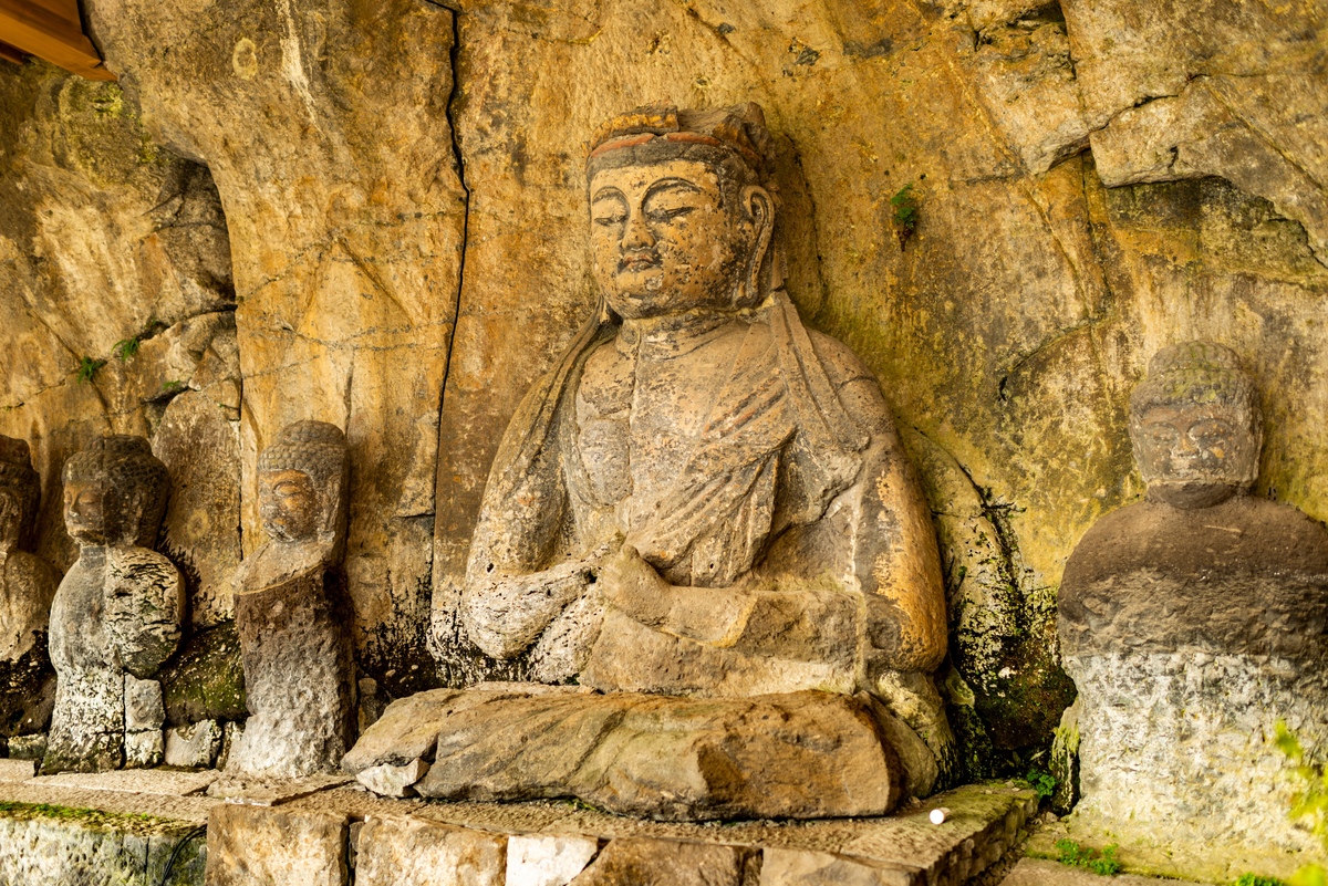 國寶・臼杵石佛（Usuki Stone Buddhas）的魅力！刻有千年歷史的石佛群