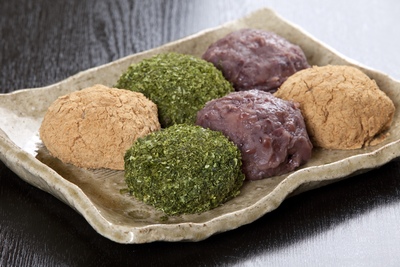 おはぎとは？ぼたもちとの違いと種類・食べ方をやさしく解説