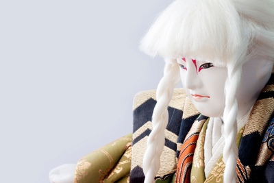 博多人形とは？福岡の伝統工芸品の歴史・種類・楽しみ方ガイド