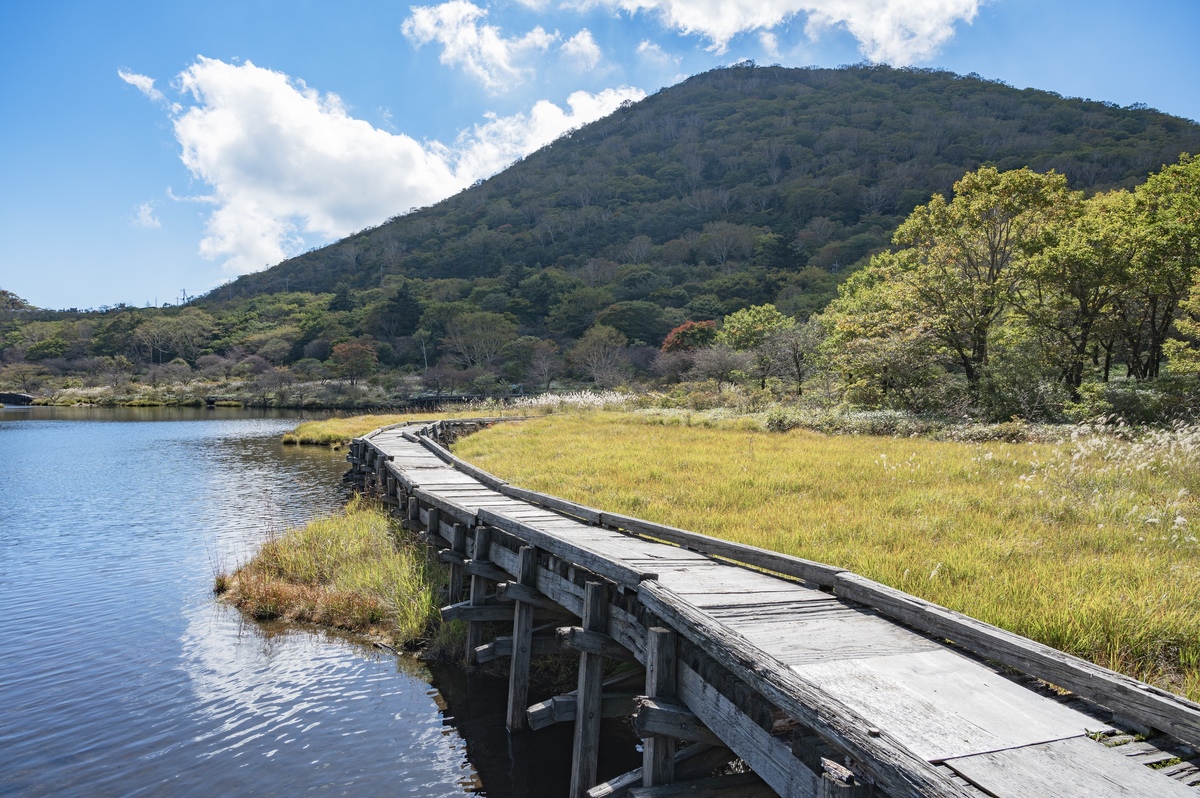 なるほど赤城学 : 赤城山の自然と歴史・文化 赤城山エリア観光ガイド｜大沼と覚満淵をめぐる自然の楽しみ方 | JeePe