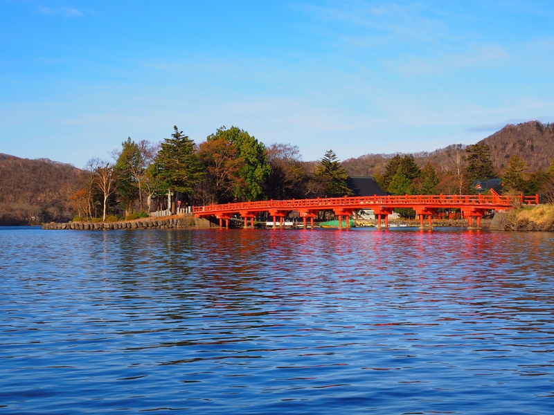 赤城神社の見どころと参拝ガイド｜群馬・赤城山の湖畔を歩く