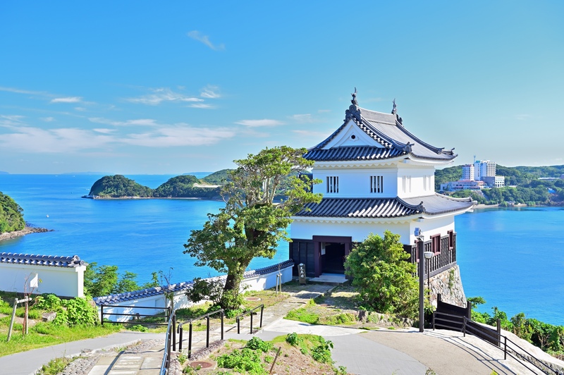 Hirado Castle Guide: Sea Views from the Keep in Nagasaki