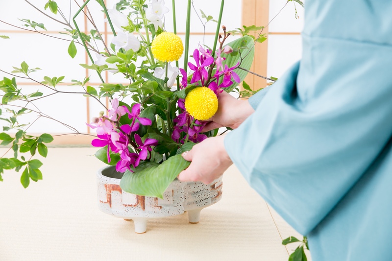 What is Kado? Japan's Ikebana Flower Arrangement Guide