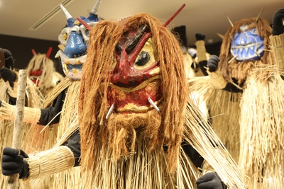 男鹿真山伝承館でなまはげ体験｜秋田の伝統行事にふれる旅