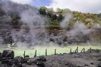 秋田・玉川温泉で湯治体験｜日本一の強酸性泉と北投石ラドン浴