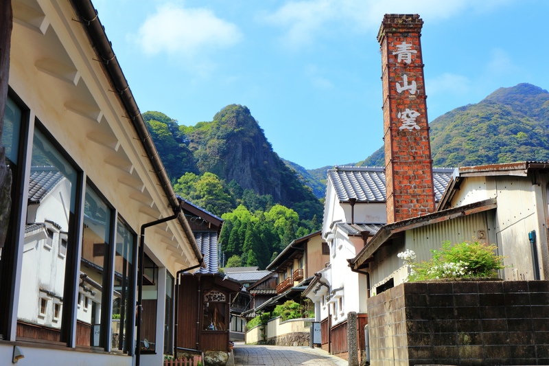 大川内山の街並み散策｜伊万里焼の里で出会う器と山あいの景色