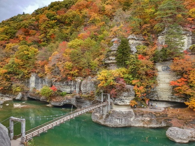 福島・塔のへつり｜奇岩と渓谷美を楽しむ絶景さんぽ