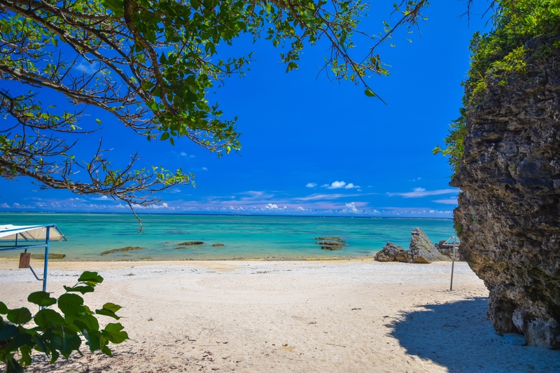 Mibaru Beach Guide: Sea, Sand & Glass Boats in Nanjo