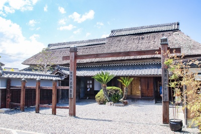 滋賀・甲賀流忍術屋敷を探訪｜からくりに触れる忍者体験