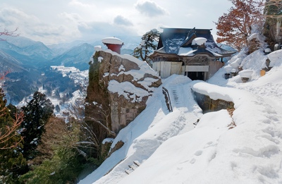 山寺・文翔館・霞城公園を巡る山形市日帰りモデルコース｜歴史散策と移動