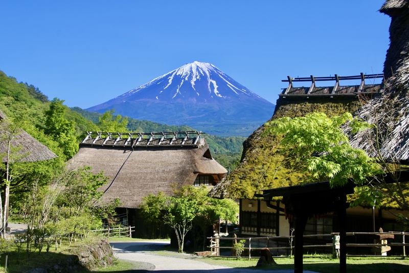 山梨の穴場スポット10選｜静かな湖・古建築・博物館を巡る旅
