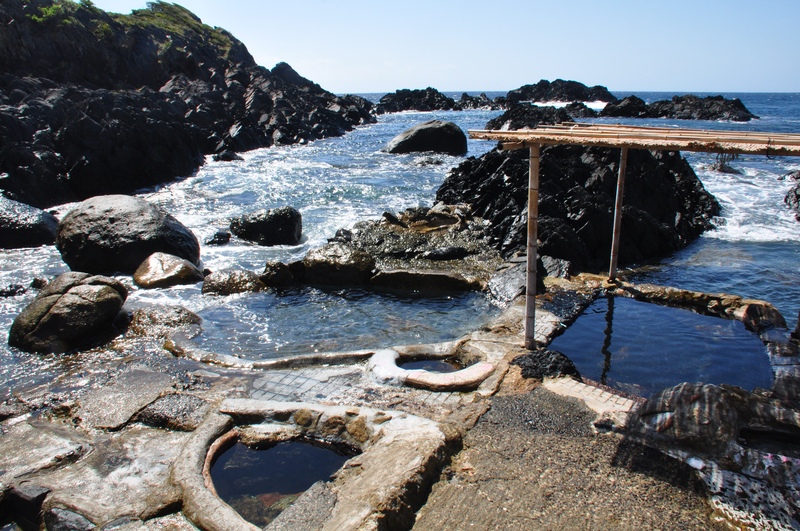平内海中温泉の入り方｜干潮時だけ現れる屋久島の海辺の天然湯