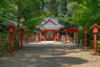 郡山八幡神社の参拝案内｜本殿彫刻と焼酎墨書の歴史を深く知る