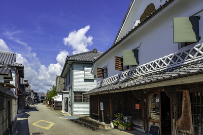 佐賀・肥前浜宿を歩く｜酒蔵通りと茅葺町家、2つの重伝建の見どころ