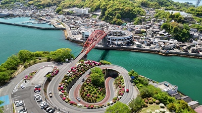倉橋島と音戸を巡る島旅｜真紅の3橋と桂浜、造船文化をたどる