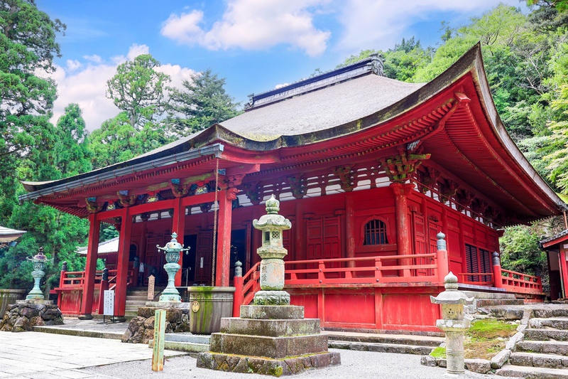 朝熊岳金剛證寺を歩く｜朱の本堂と奥之院、岳参りの祈りをたどる