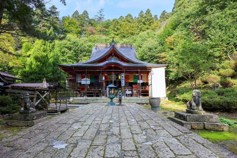 山形・亀岡文殊を歩く｜仁王門と文殊堂、知恵の信仰をたどる参拝