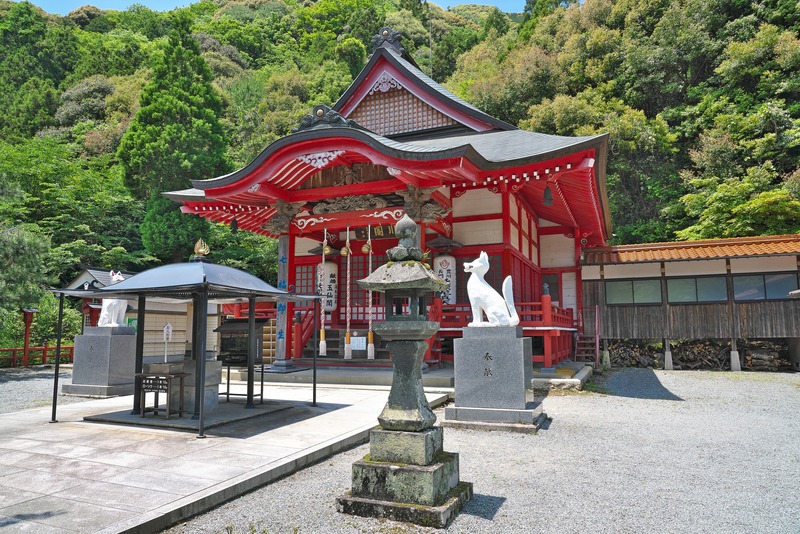 大寧寺と長門豊川稲荷を歩く｜盤石橋と大内義隆、禅と稲荷の縁