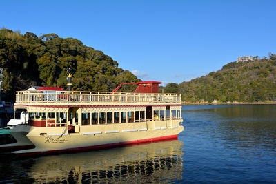 浜名湖遊覧船の乗り方と湖上景観｜双胴船・2つの港と舘山寺