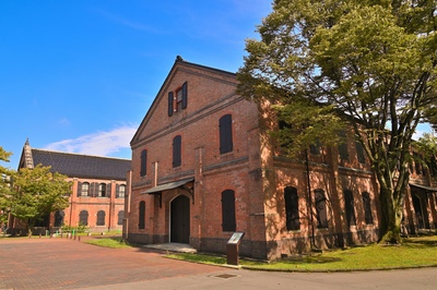 石川県立歴史博物館で地域史をたどる｜金沢の赤レンガ建築と展示の見方