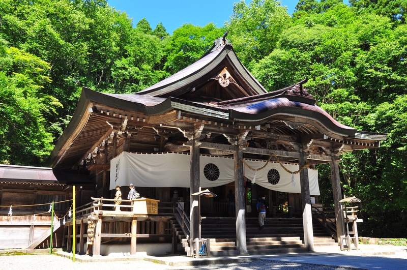 戸隠神社を急がず巡る｜森の参道の景色と移動計画、参拝の心得