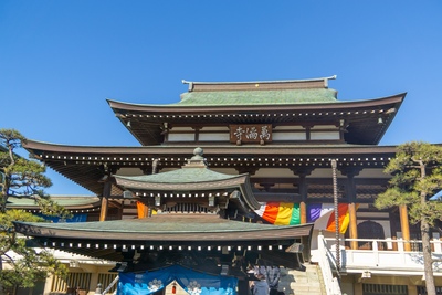 松戸・萬満寺で仁王像と歴史をたどる｜文化財の見方と参拝の心得