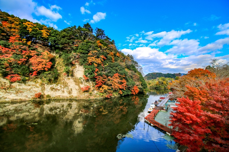 亀山湖（君津市）の見どころ｜亀山ダムの歴史と25橋めぐりの楽しみ方